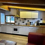 Appartement Urbane In With Balcony