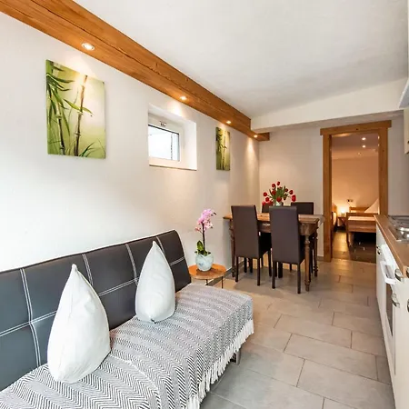 Διαμέρισμα Urbane In With Balcony
