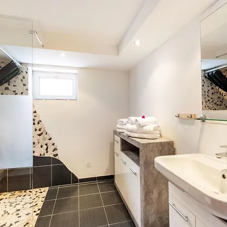 Apartment Urbane In With Balcony Sankt Gallenkirch